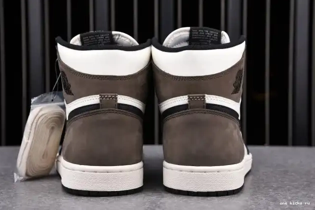 Rep Onekick JORDAN RETRO 1 HIGH MOCHA DARK AIR 555088-105 0322